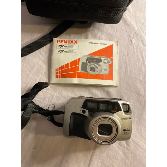 Pentax IQZoom 200 35mm Point & Shoot Film Camera w/ Case & Manual - Picture 2 of 5